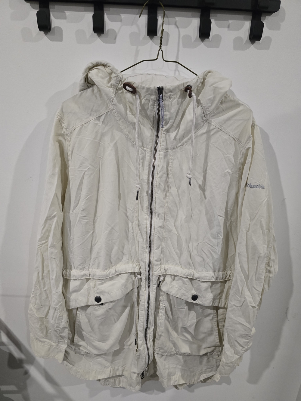 Columbia Women's Cream Hooded Lightweight Jacket